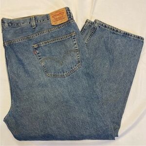 Y2K Levi's 550 Relaxed Fit Made Apr/2006 Medium Washed Blue Jeans W52 L30